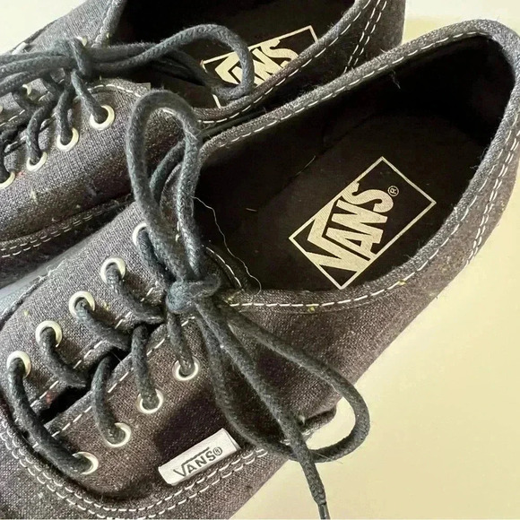 Vans Grey with Colored Dots Lace Up Low Top Sneakers Womens Size 7.5 - Picture 2 of 6